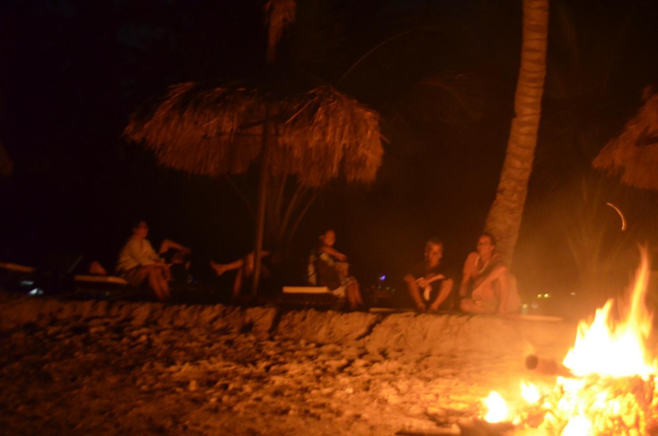 Peace & Love Beach Club Roxas  Экстерьер фото
